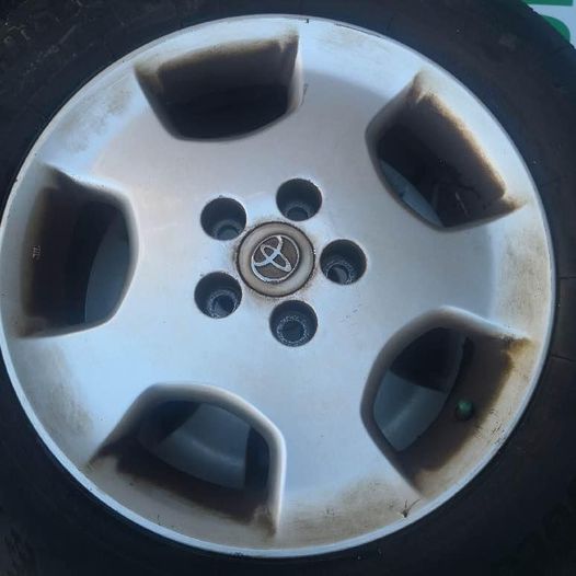 One Set Of 2007 Toyota Highlander rims and tires for sale!! All 4 for&nbsp;$395