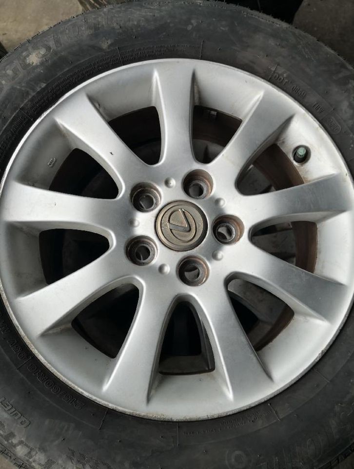 2004 Lexus Es 330 Rims and&nbsp;Tires