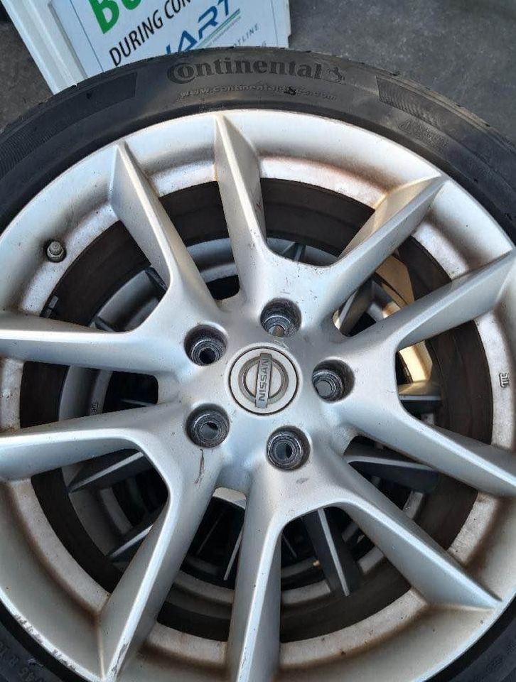 2009-2011 Nissan Maxima Rims and&nbsp;Tires