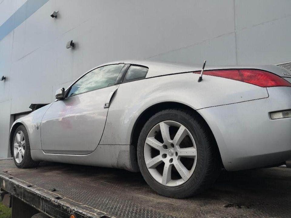 Parting Out 2003 Nissan 350&nbsp;Z